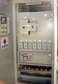 電子機器組み立て01